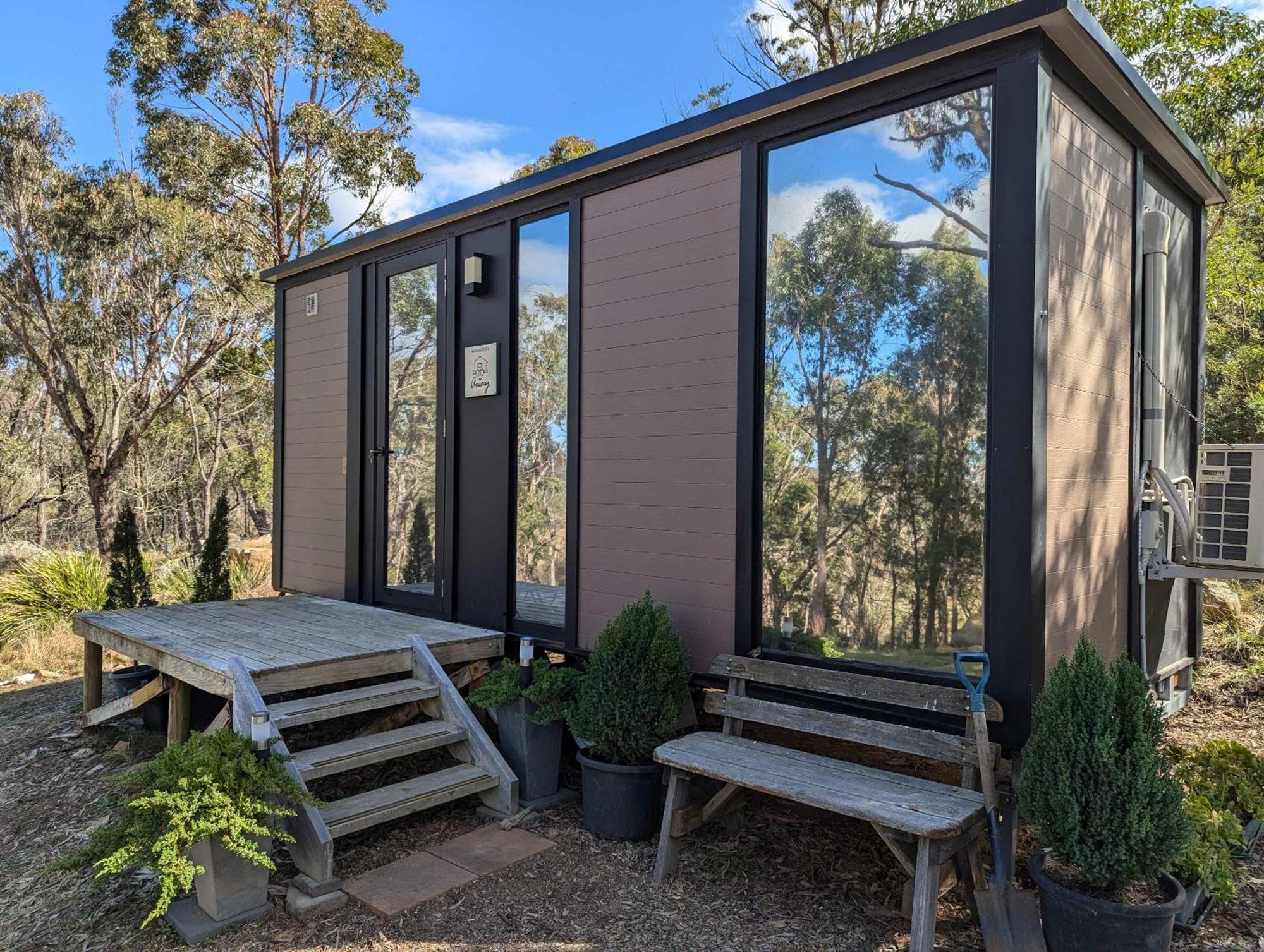 Holiday home The Clearing By Tiny Away Bungonia